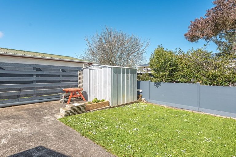 Photo of property in 14 Massey Street, Aramoho, Whanganui, 4500