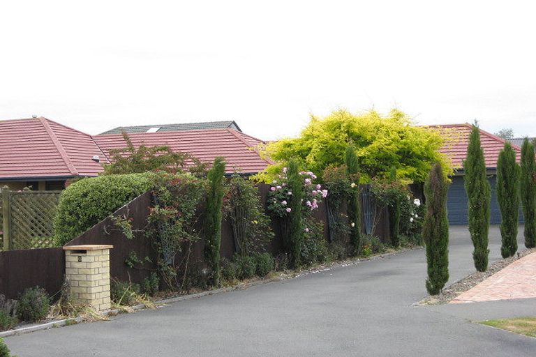 Photo of property in 5 Ferngrove Place, Parklands, Christchurch, 8083