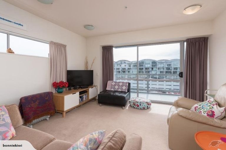 Photo of property in Sol Apartments, 21/37 Jessie Street, Te Aro, Wellington, 6011