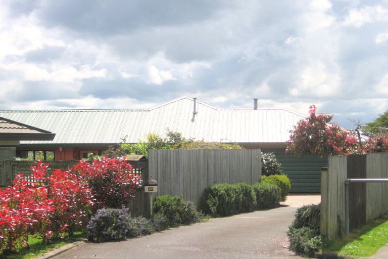 Photo of property in 40 Carter Drive, Pomare, Rotorua, 3015