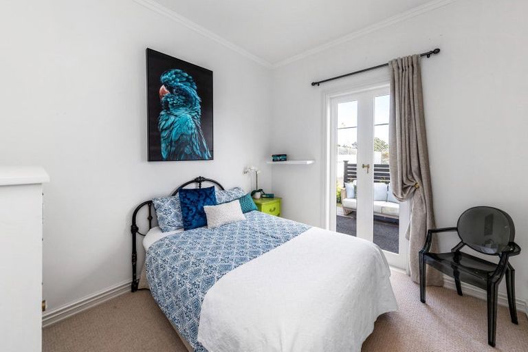 Photo of property in 95a Calliope Road, Stanley Point, Auckland, 0624