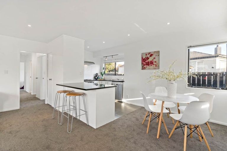 Photo of property in 3/41 Vine Street, Mangere East, Auckland, 2024