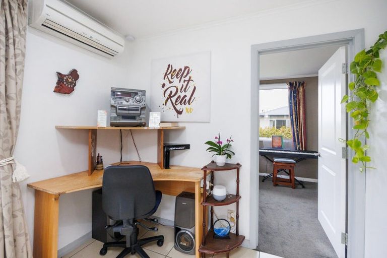 Photo of property in 30 Pharazyn Street, Feilding, 4702