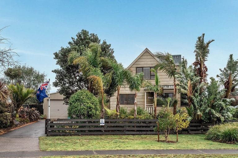 Photo of property in 12 Garnet Drive, Papamoa Beach, Papamoa, 3118