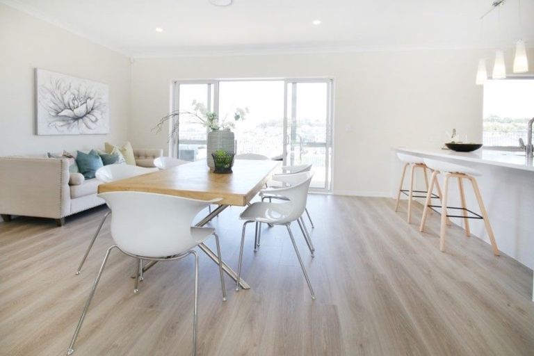 Photo of property in 100 Ormonde Drive, Silverdale, 0932