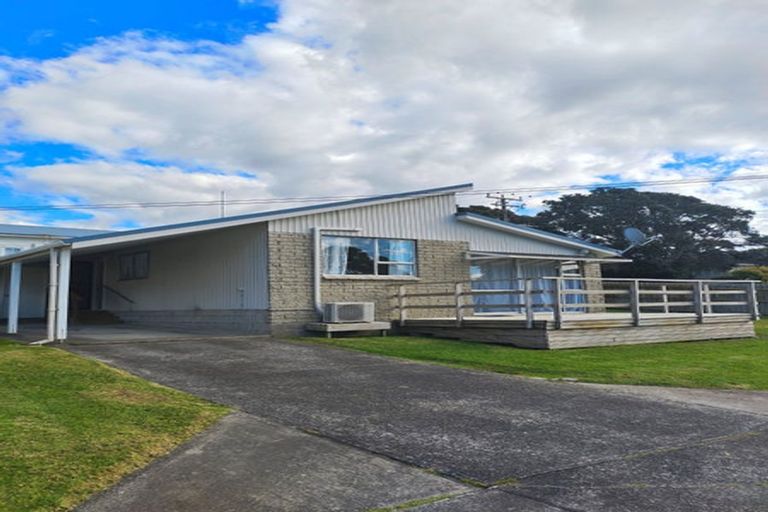 Photo of property in 1/27 Brandon Road, Glen Eden, Auckland, 0602