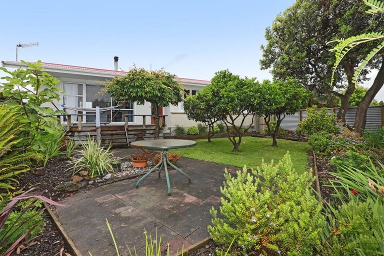 Photo of property in 32 Plunket Street, Tamatea, Napier, 4112