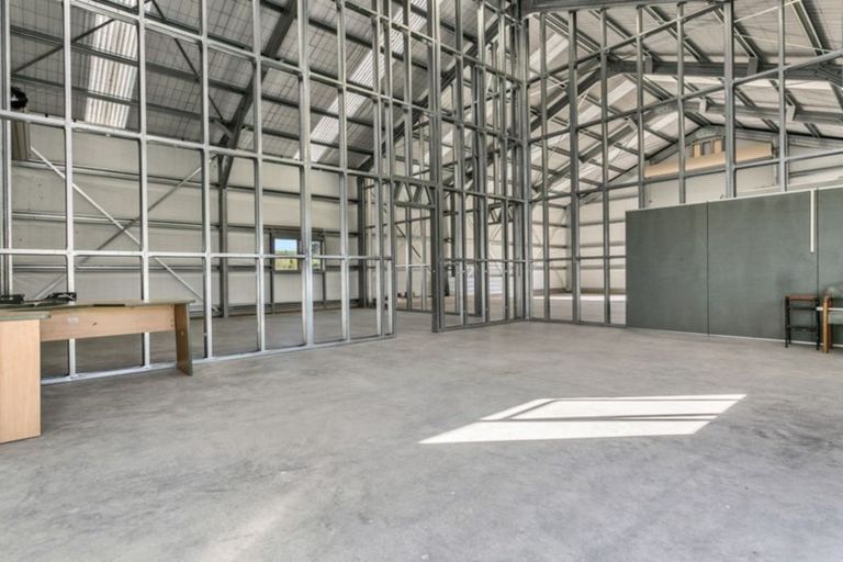 Photo of property in 70 Hooker Road, Tamahere, Hamilton, 3283