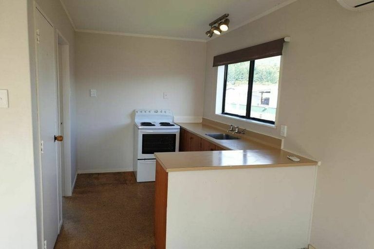 Photo of property in 8a Weymouth Grove, Wainuiomata, Lower Hutt, 5014