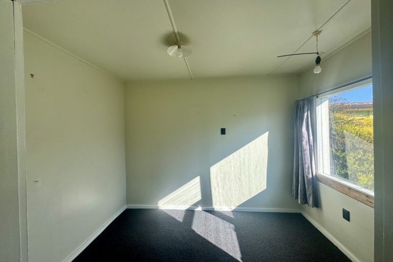 Photo of property in 25 Taverner Street, Carterton, 5713