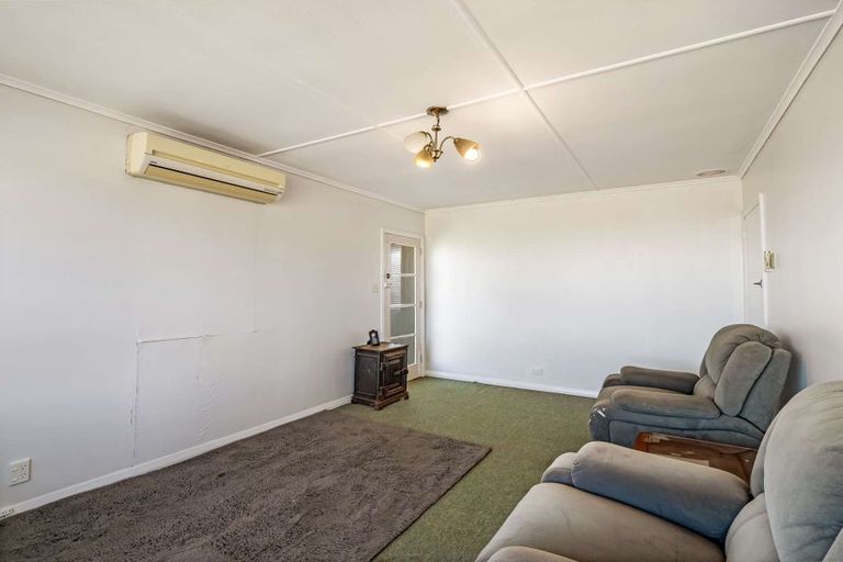 Photo of property in 120 Puriri Street, Gonville, Whanganui, 4501