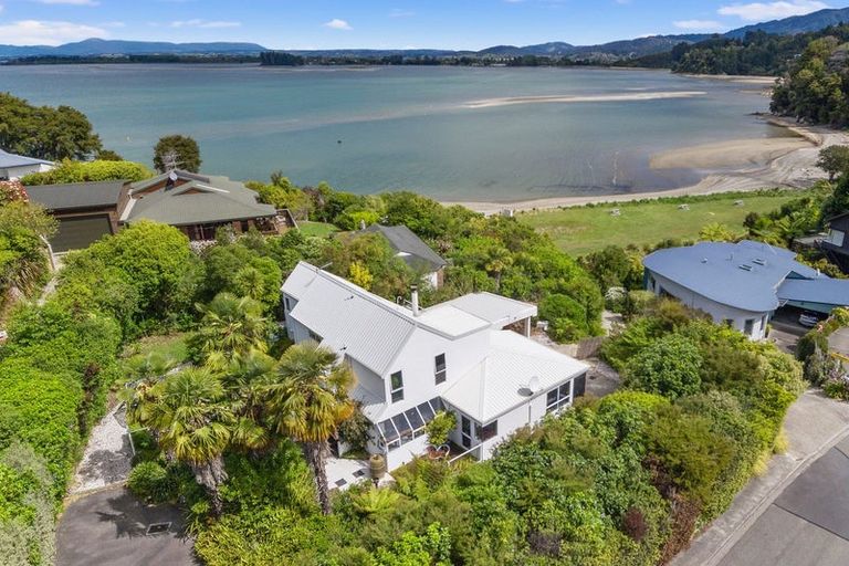 Photo of property in 7 Tapu Place, Kaiteriteri, Motueka, 7197