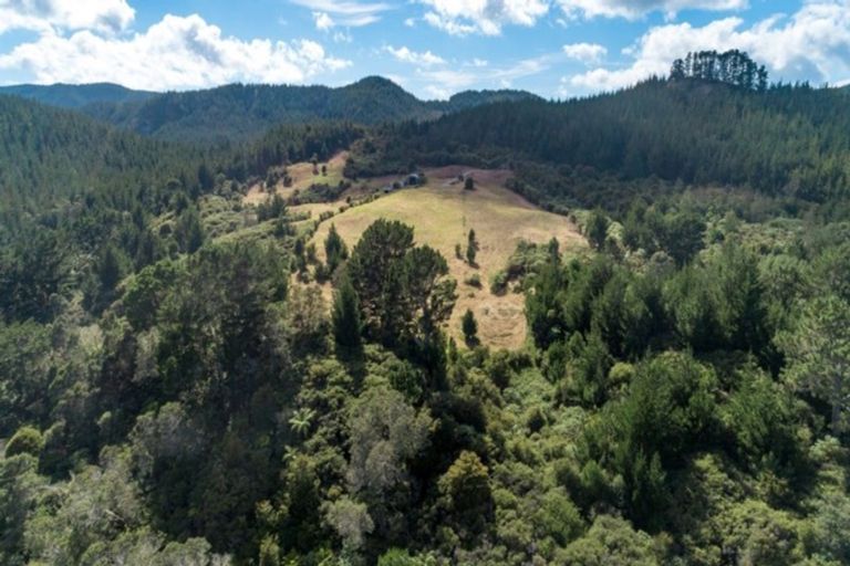 Photo of property in 671 Hikuai Settlement Road, Pauanui, Hikuai, 3579