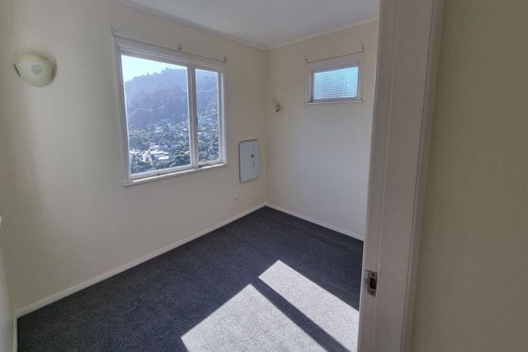 Photo of property in 73 Madras Street, Khandallah, Wellington, 6035