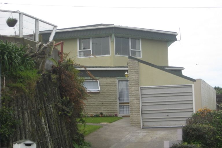 Photo of property in 4a Scott Street, Moturoa, New Plymouth, 4310