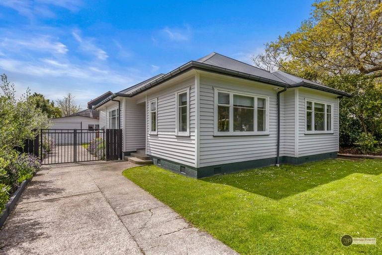 Photo of property in 11 Rossiter Avenue, Waterloo, Lower Hutt, 5011