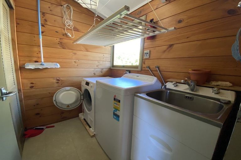 Photo of property in 7 Dundee Place, Crofton Downs, Wellington, 6035