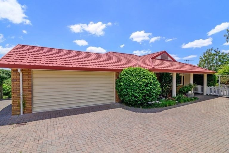 Photo of property in 36 Carter Drive, Pomare, Rotorua, 3015