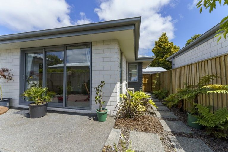 Photo of property in 2/109 Rose Street, Somerfield, Christchurch, 8024