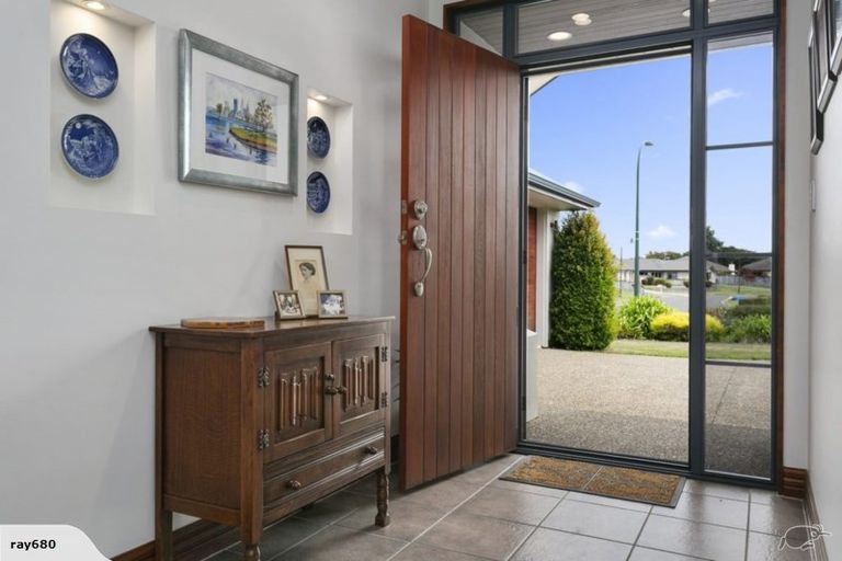 Photo of property in 30 Oaklands Drive, Cambridge, 3434