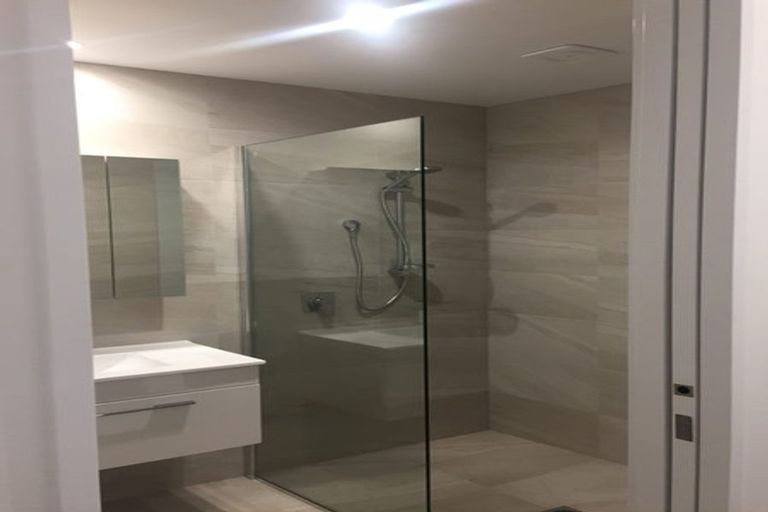 Photo of property in 4/33 Darvel Street, Riccarton, Christchurch, 8011