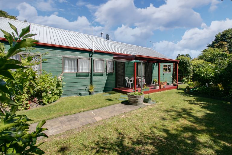 Photo of property in 10 Martin Dale, Raureka, Hastings, 4120