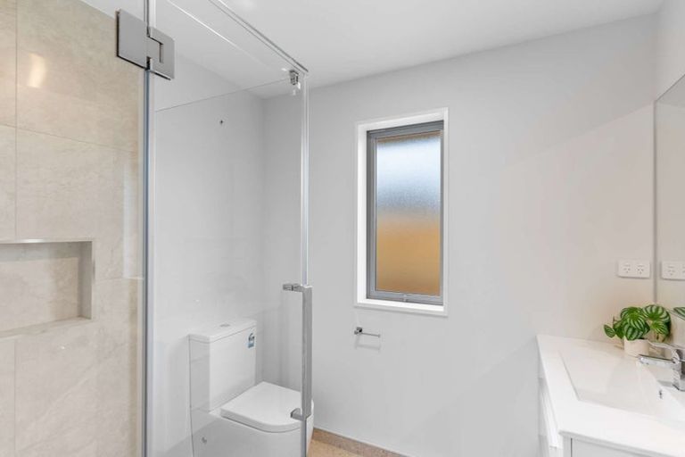 Photo of property in 18 Harry Manship Crescent, Halswell, Christchurch, 8025