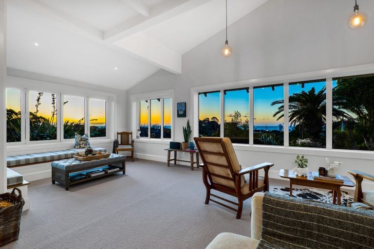 Photo of property in 83 Carrington Street, Lower Vogeltown, New Plymouth, 4310