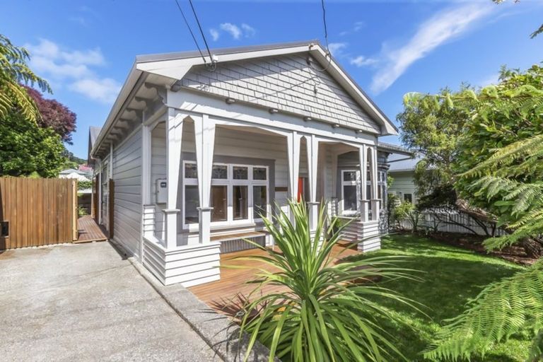 Photo of property in 98 Wilson Street, Newtown, Wellington, 6021