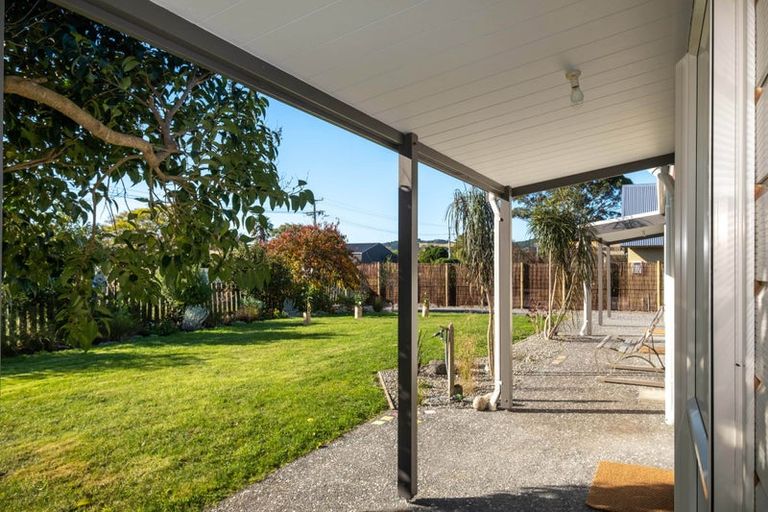 Photo of property in 340 Clifton Road, Te Awanga, 4102