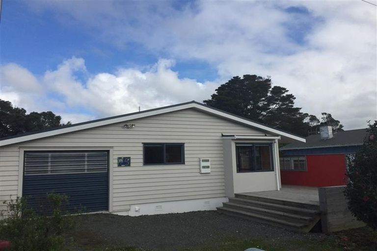 Photo of property in 5 Waiotoi Road, Ngunguru, Whangarei, 0173
