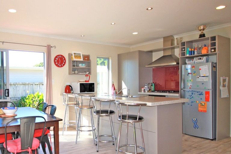 Photo of property in 34 Dolphin Drive, Whiritoa, Whangamata, 3691