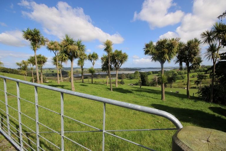 Photo of property in 57 Petley Road, Paparoa, 0571