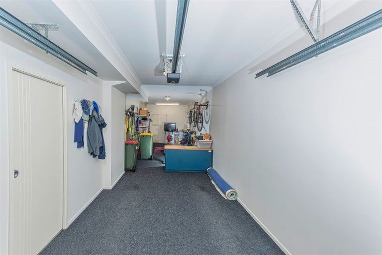 Photo of property in 62 Station Street, Hobsonville, Auckland, 0616