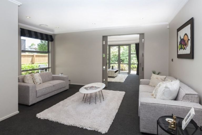 Photo of property in 11 Nightingale Place, Papanui, Christchurch, 8053