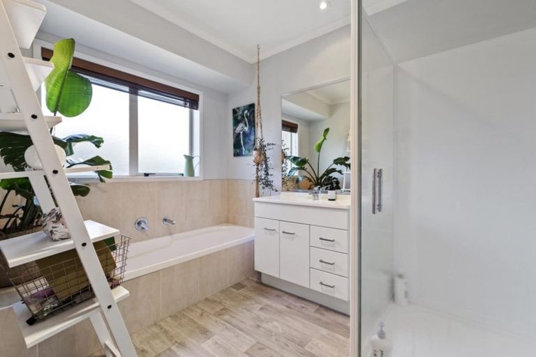 Photo of property in 20 Koro Mews, Papamoa Beach, Papamoa, 3118