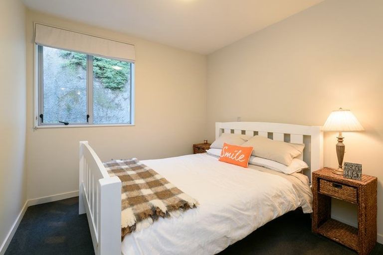 Photo of property in Alto Apartments, 2a/22 Telford Terrace, Oriental Bay, Wellington, 6011