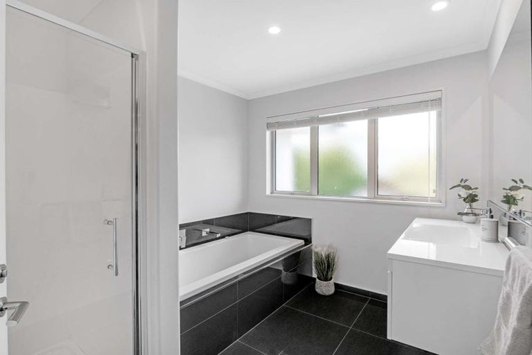 Photo of property in 128 Halswell Junction Road, Halswell, Christchurch, 8025