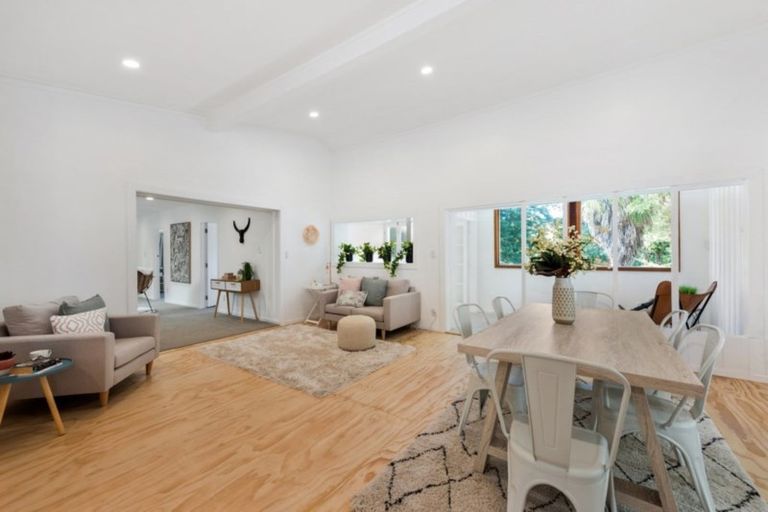 Photo of property in 22 Avian Road, Blue Mountains, Upper Hutt, 5371