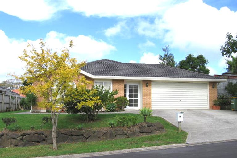 Photo of property in 1/6 Somerton Rise, Henderson, Auckland, 0612