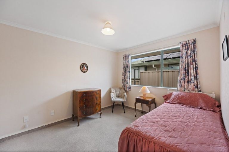 Photo of property in 5 Peddie Street, Taradale, Napier, 4112