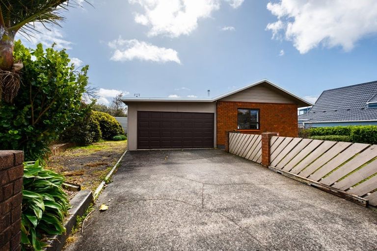Photo of property in 7 Honnor Place, Hurdon, New Plymouth, 4310
