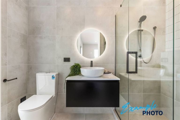 Photo of property in 4/64 Banbury Crescent, Fairfield, Hamilton, 3214