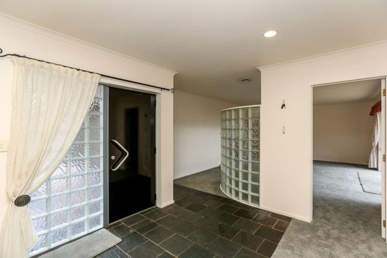 Photo of property in 90 Barrett Road, Whalers Gate, New Plymouth, 4310