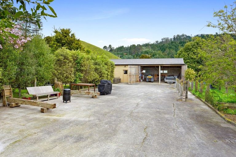 Photo of property in 122 Mickell Road, Hautere, Otaki, 5582