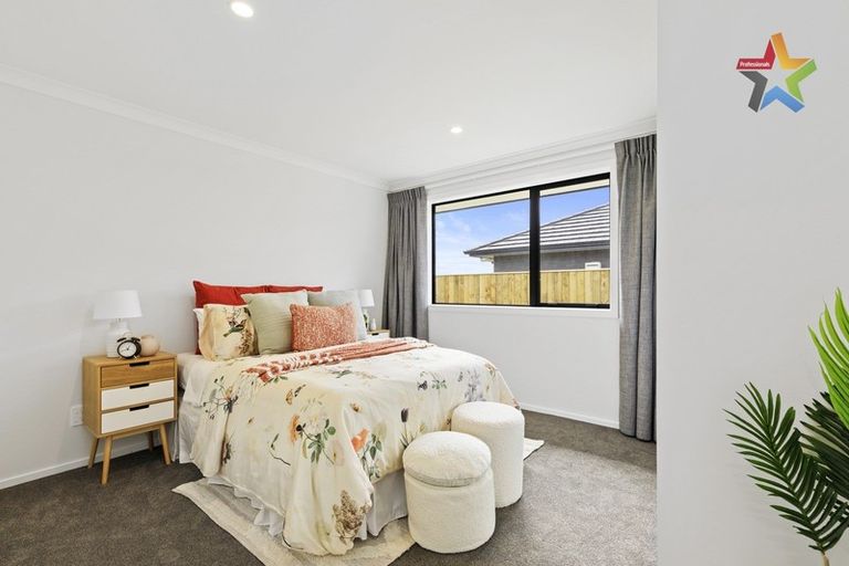 Photo of property in 71b Hinemoa Street, Levin, 5510