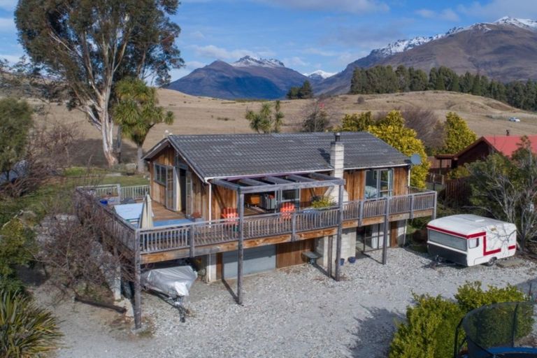 Photo of property in 75 Oregon Drive, Kelvin Heights, Queenstown, 9300