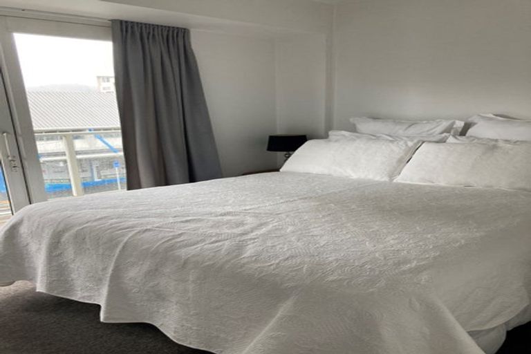 Photo of property in The Peak Apartments, 406/170 Taranaki Street, Te Aro, Wellington, 6011