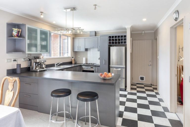 Photo of property in 64b Holly Road, St Albans, Christchurch, 8014