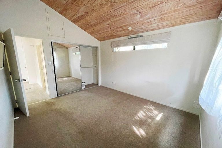 Photo of property in 85 Park Rise, Campbells Bay, Auckland, 0630